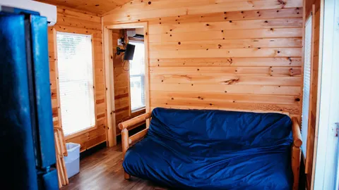 Deluxe Cottage — image 2 of 11