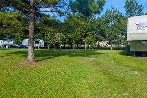 Eagle's Nest Campground – photo 5