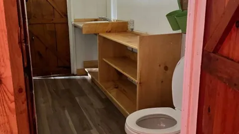 Highway Bunk Cabin — image 6 of 6