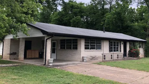 Clover House — image 1 of 8