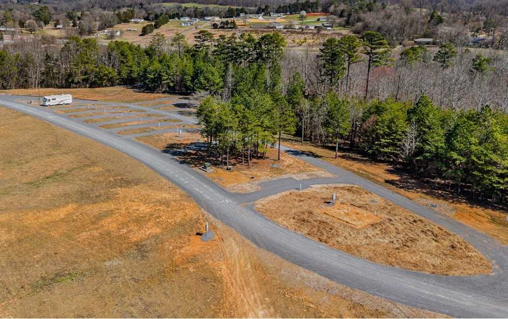 Twice is Nice - Englewood, TN - Photo 2