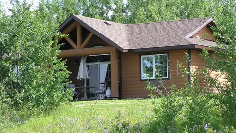 The Cabin — image 1 of 7