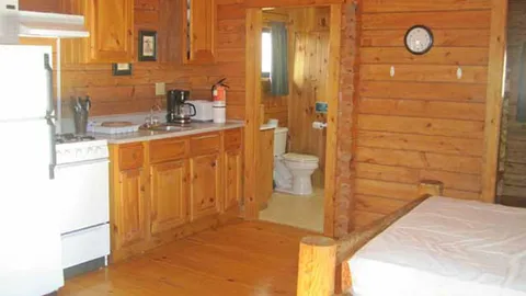 Cottage — image 2 of 4