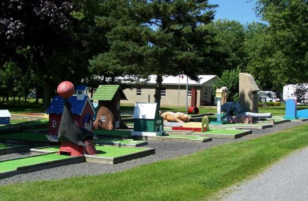 Cherry Grove Campground - Wolcott, NY - Photo 2