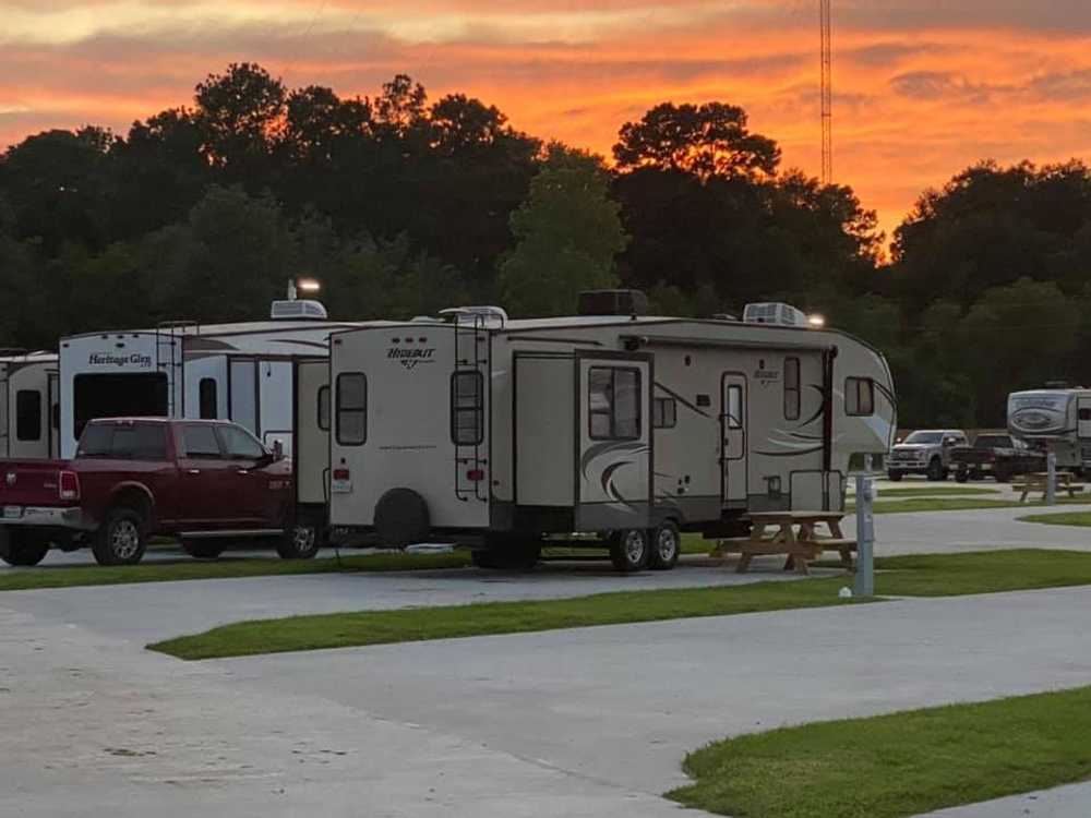 Boomtown USA RV Resort - Photo 3