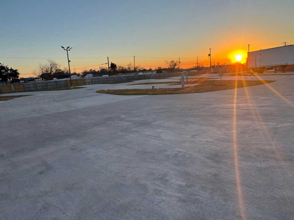 Comfort RV Resort - Highlands, TX - Photo 3