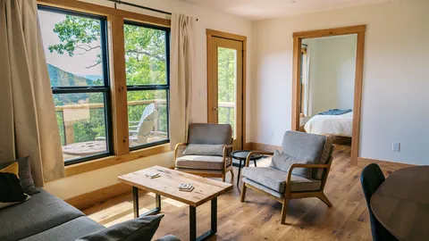 Two Bedroom Cabin #3 (Sleeps 6) — image 7 of 7