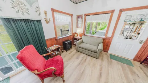 Greentree Suite — image 2 of 7