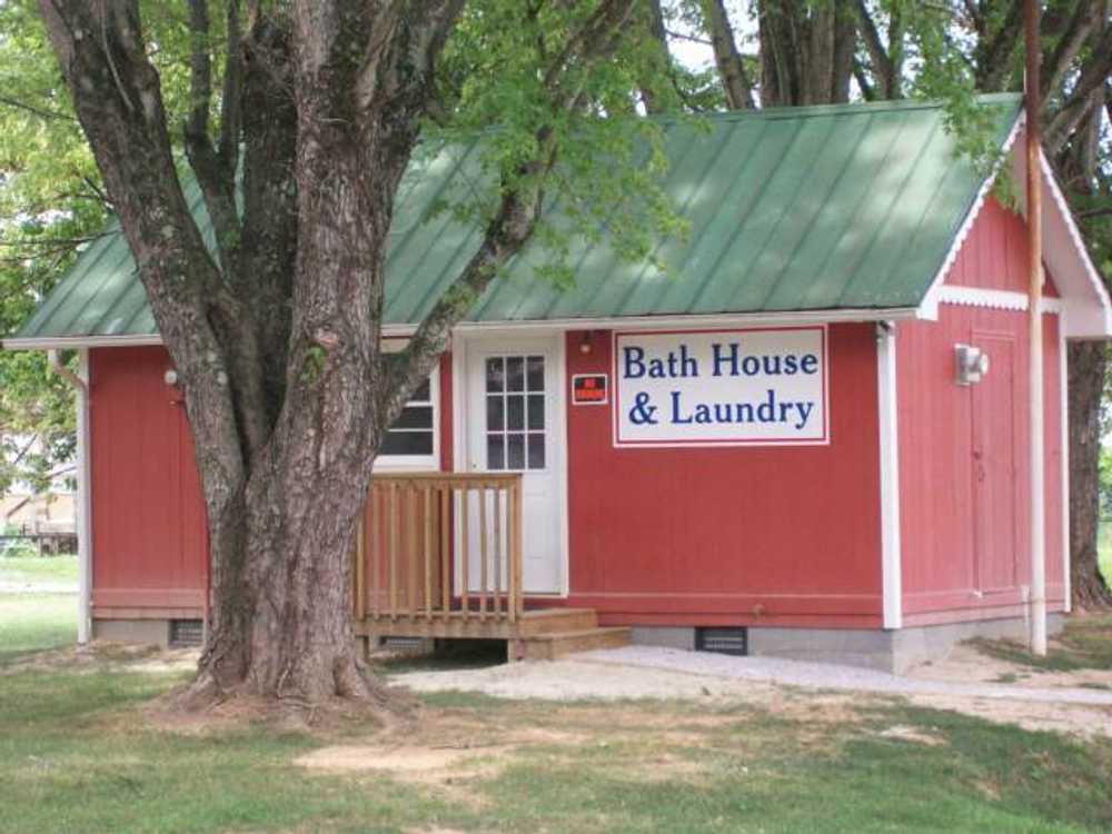 Riverbreeze Campground - Photo 4