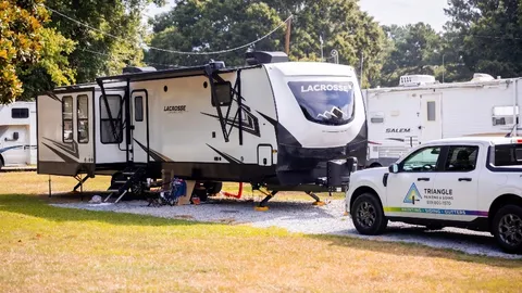 30/50 Amp Full Hookup RV Site — image 2 of 7