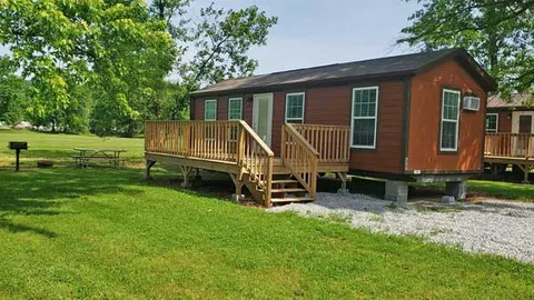 Deluxe Cabin — image 1 of 7