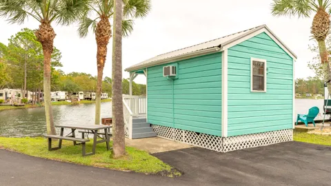 Cabin Rental Studio - Max 2 Guests — image 2 of 7