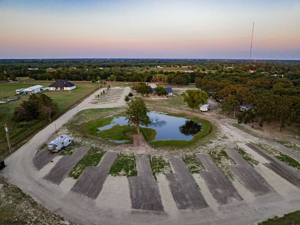 Royal Oaks RV Park, Caddo Mills, Texas - Photo 2