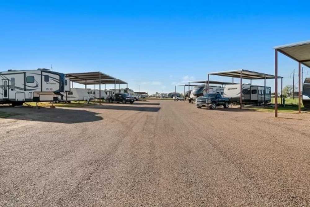 Quiet Country RV Park, Millsap, Texas - Photo 4