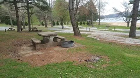 Non-Waterfront Electric & Water RV Site — image 3 of 3