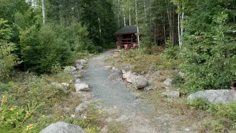 Cabin #6 - Premium Hideaway 2 Bedroom Cabin w/ 2 Double, 1 Single, and 1 Bunk — image 2 of 18