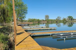 Cascade Marina and Resort – photo 3