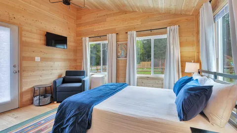 Cabin 1, Big Mountain — image 12 of 12