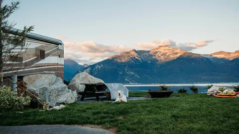 50 Amp Deluxe Oceanfront Premium RV End Site — image 1 of 10