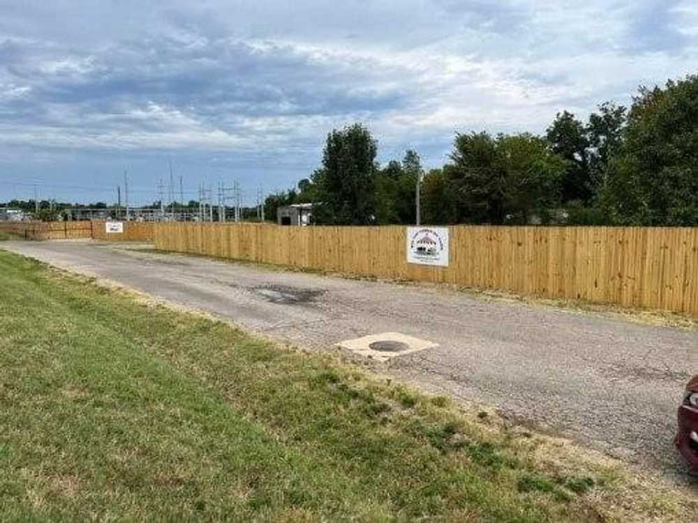 Big Top Family RV Park, Hugo, Oklahoma - Main Photo
