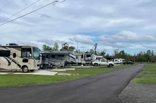 Stay N Go RV Resort – photo 3