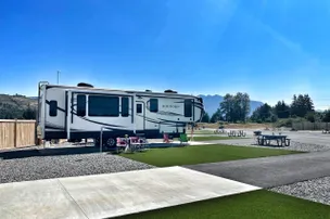 Cascades RV Resort – photo 2