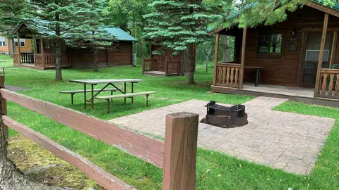 Deluxe Cabin — image 1 of 10