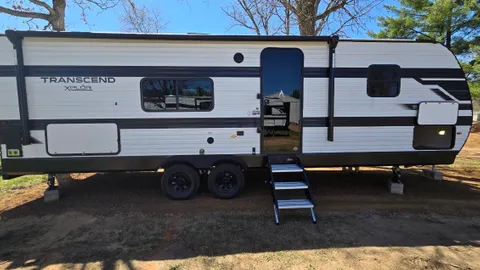 RV Rental-R1 — image 1 of 6
