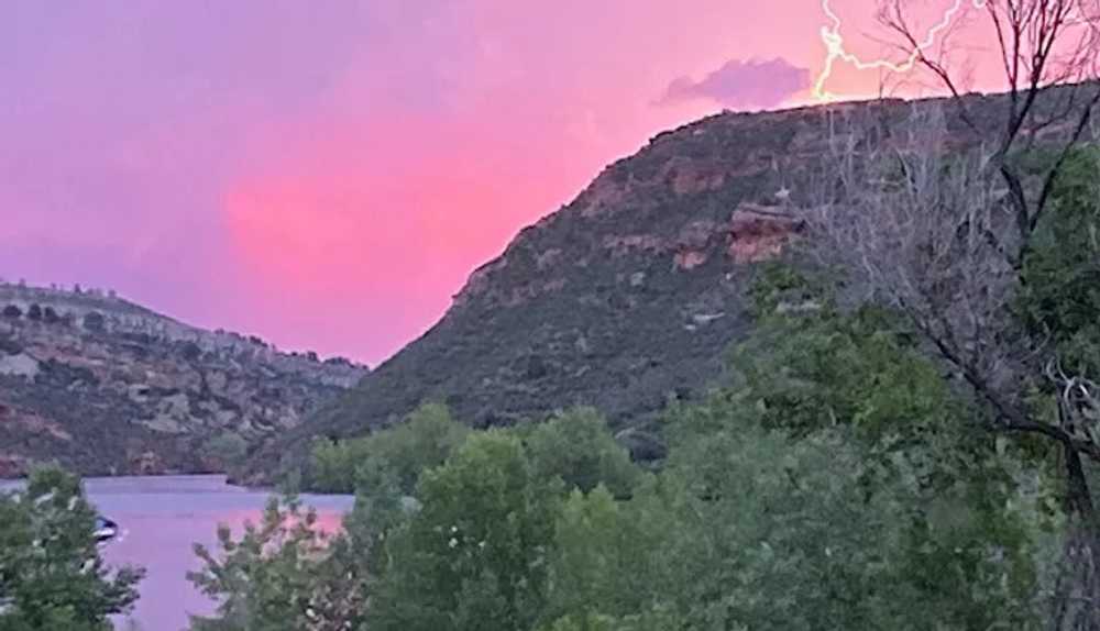 Horsetooth Inn and RV Park - Photo 2