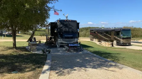 Luxury Full Hook-up RV Sites — image 1 of 1