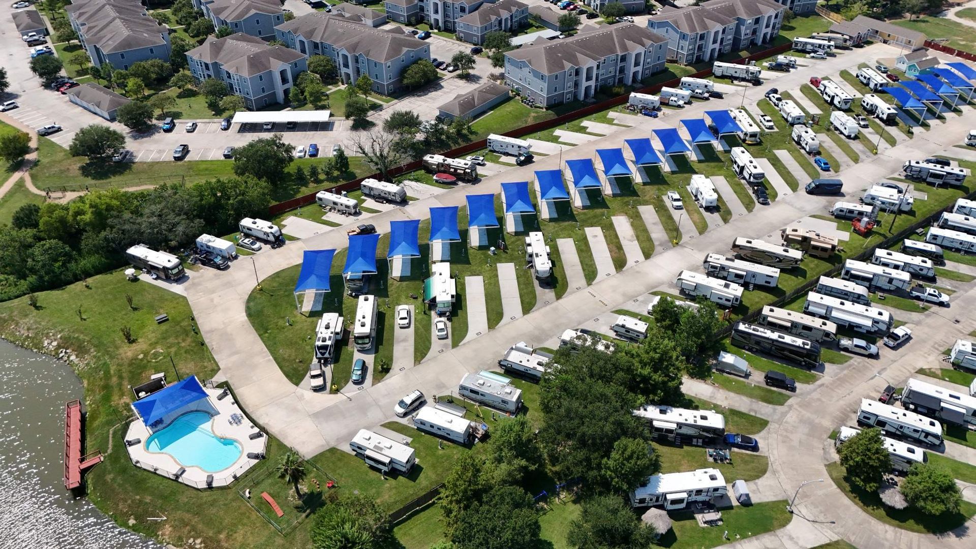 Brickhouse RV Resort - Kemah