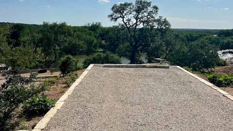 Premium River View Nose-in RV Site — image 2 of 2