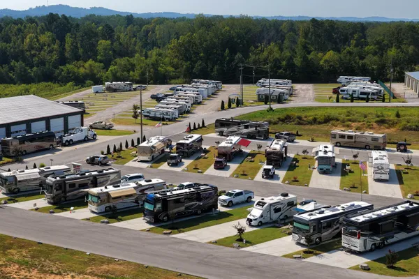 Hawkins Pointe RV Park – photo 1