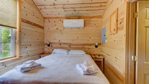 Hudson Valley Forest Cabin — image 2 of 11
