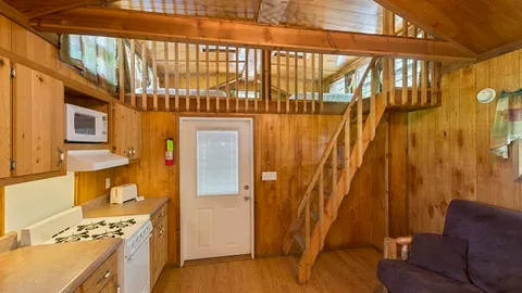 Ranger Smith™ Cabin — image 7 of 7