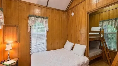 Boo Boo™ Cabin — image 6 of 6