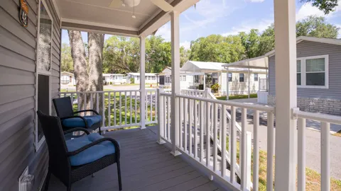 Standard Rental 1 Bedroom — image 10 of 10