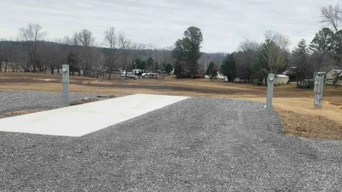Back In Full Hook Up- The Ridge Parkview — image 1 of 4