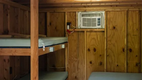 Trout Creek Cottage — image 6 of 6