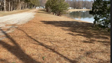 Waterfront Rustic — image 2 of 6