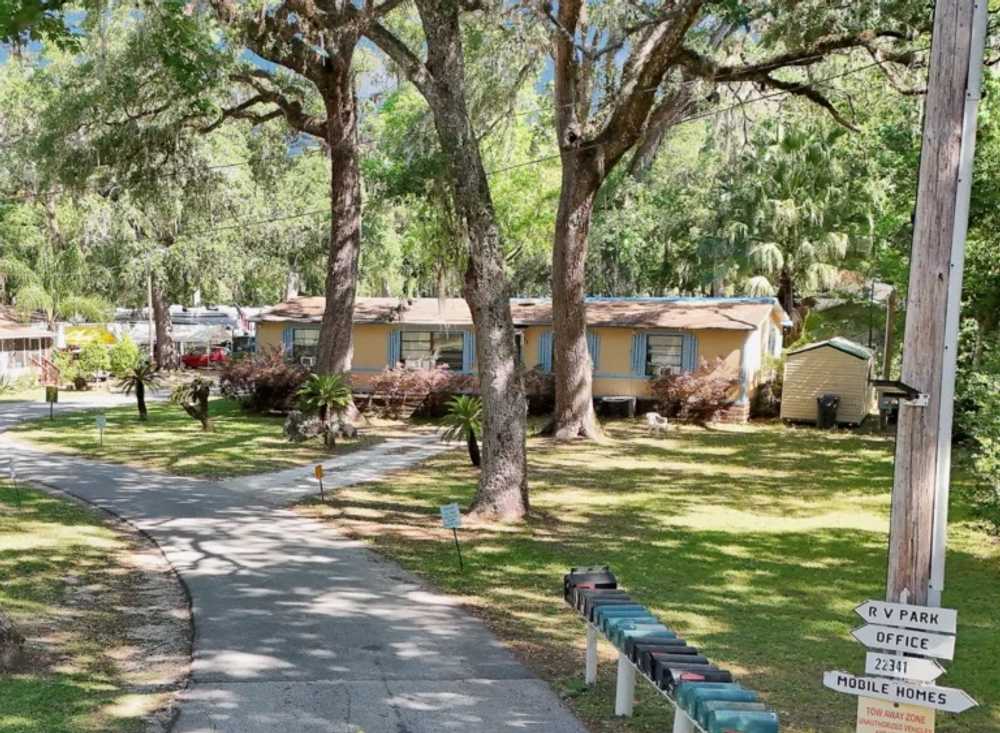 River Oaks - Brooksville, FL - Photo 5