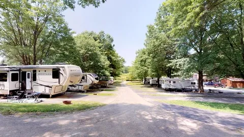 Pull Thru Full Hook Up RV Site — image 1 of 1