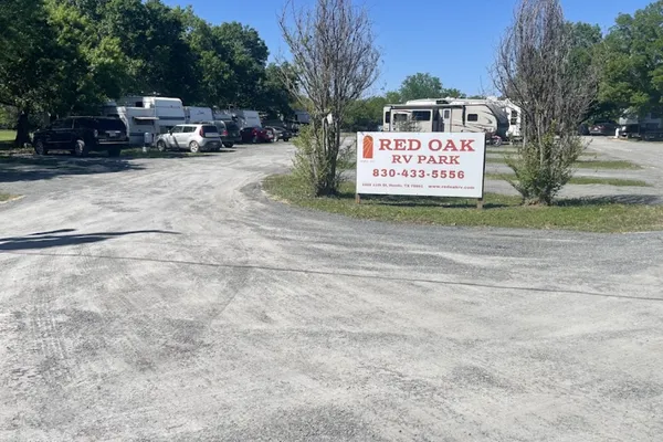 Red Oak RV Park – photo 1