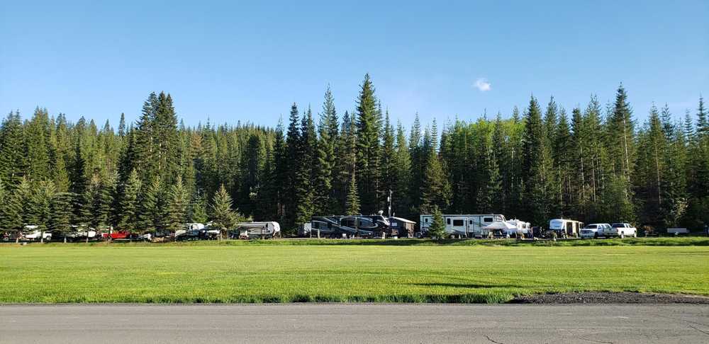 Whispering Pines RV Park