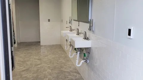 FHU RV — image 2 of 6