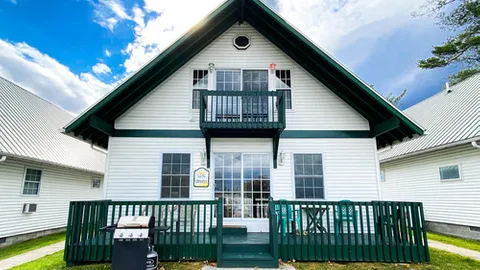 Chalet (8 Person) — image 2 of 11