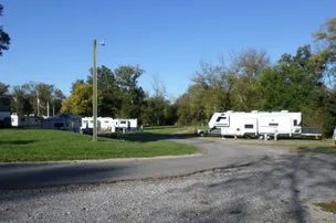 Walmar Manor Campground – photo 2