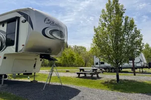 Pine Park RV Campground and Pavilion – photo 2
