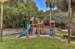 The Cove Pub Campground – photo 4