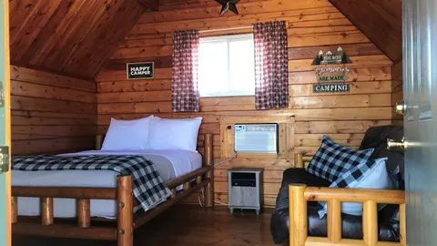 1 Room Rustic Cabin — image 2 of 3
